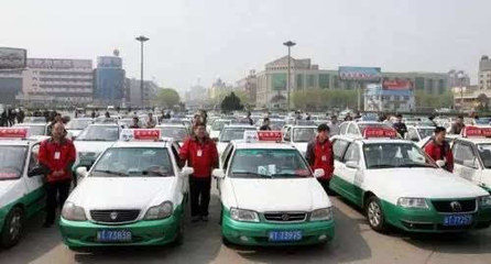 衡水電動出租車決策反思 無樁先行，如何駛向綠色未來？